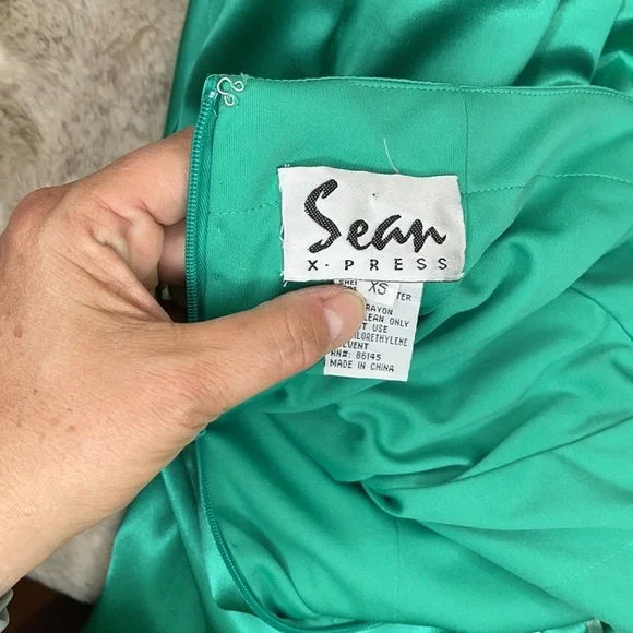 Sean Collection X•Press Fornal Dress - Picture 6 of 9